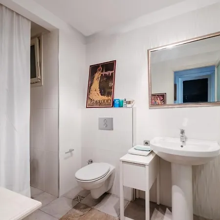 City View Central Flat 4 Min To Zorlu Center