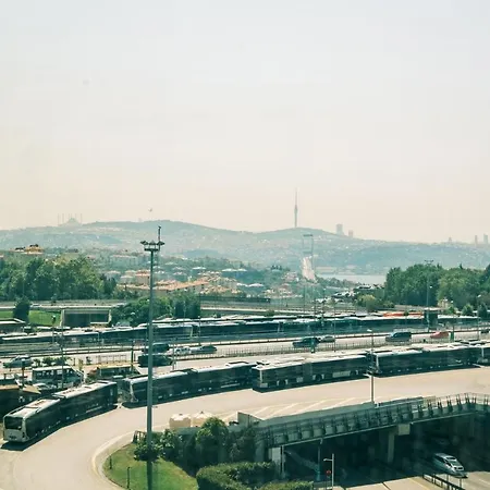 City View Central Flat 4 Min To Zorlu Center * איסטמבול
